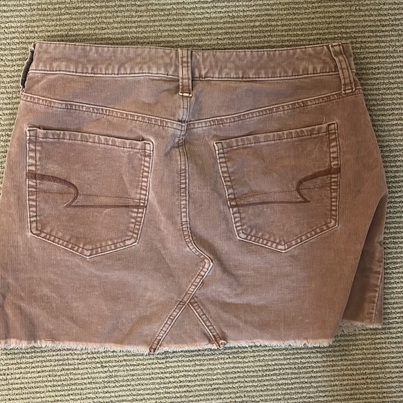 2 American Eagle Mini Skirts - Picture 6 of 7